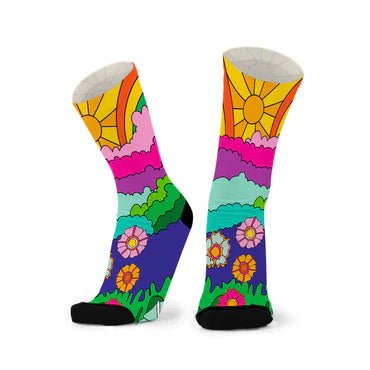 RF23032 Wonderland Socks