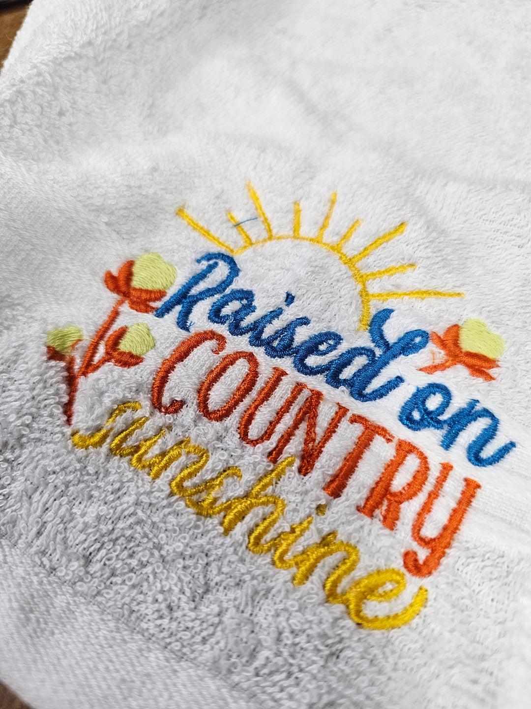1431862 Raised on Country Sunshine Face Washer