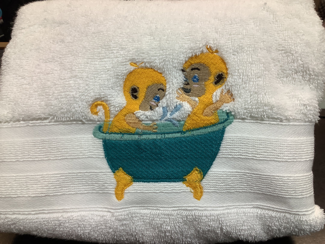 1431952 Monkey Fun Bath Towel | White