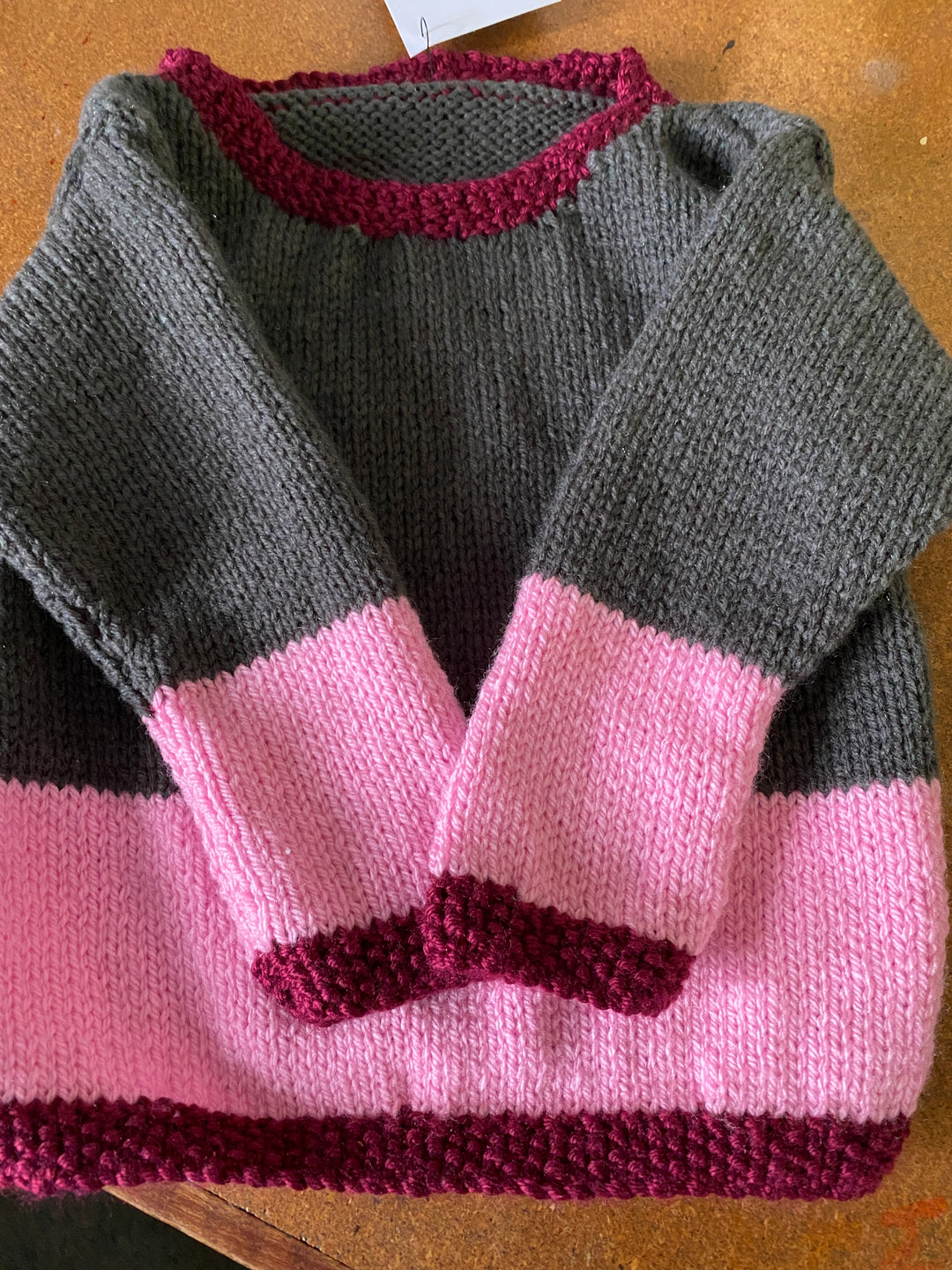 1431473 Winterberry Jumper | Grey/Pink