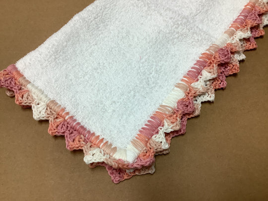 1431453 Crocheted Edge Face Washer
