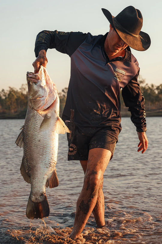 Buckin Barra Fishing Jersey - Navy