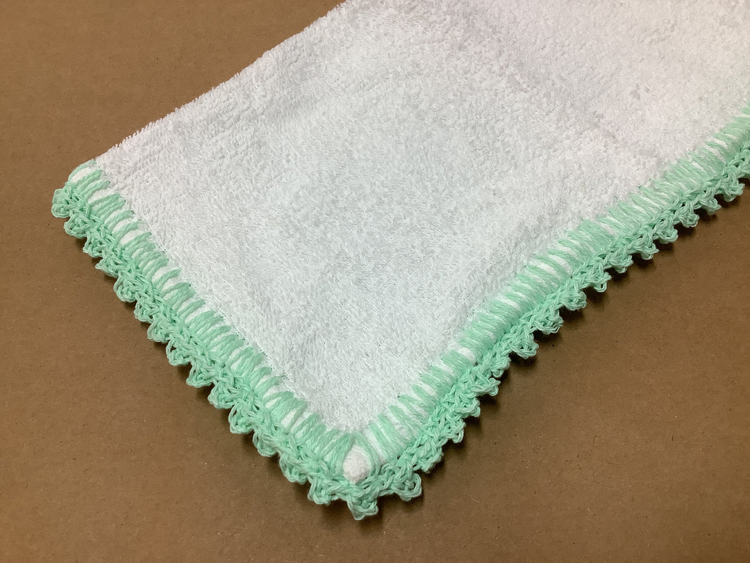 1431453 Crocheted Edge Face Washer