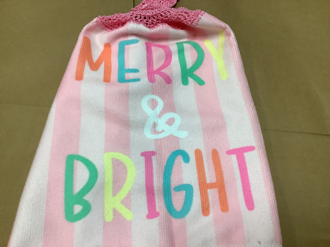 1431601  Christmas Crocheted Hand  Towel Topper