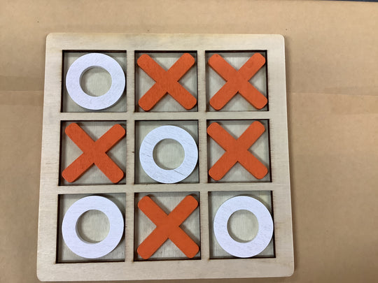 1431782 Wooden Tic Tac Toe