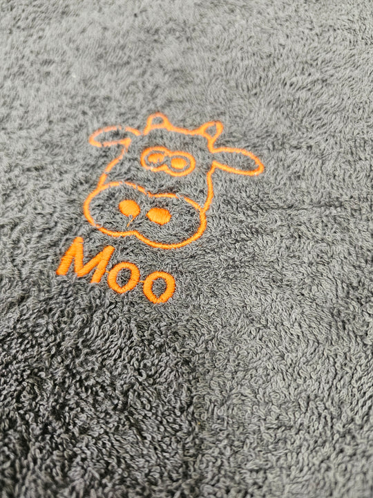 1431746 Mooing Face Cloth