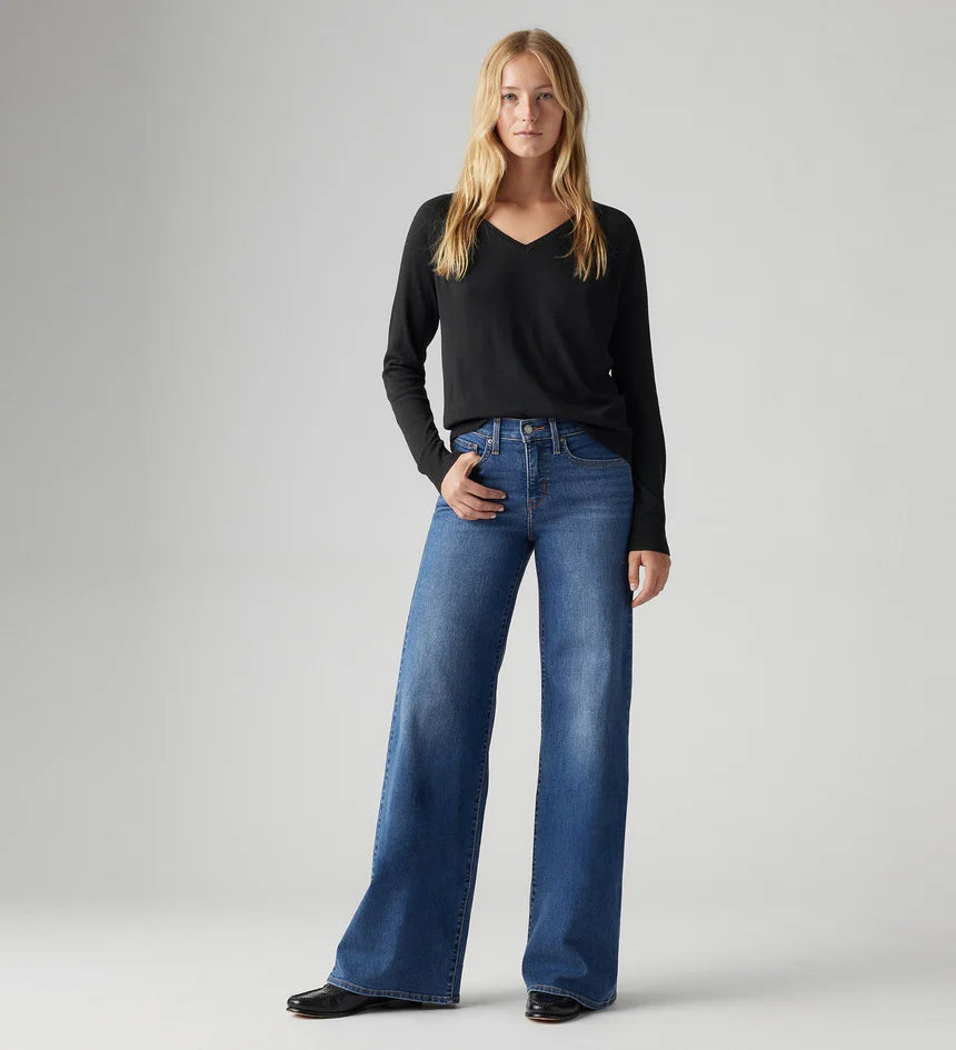 Levi's® Women's 318 Shaping Wide Leg Jeans