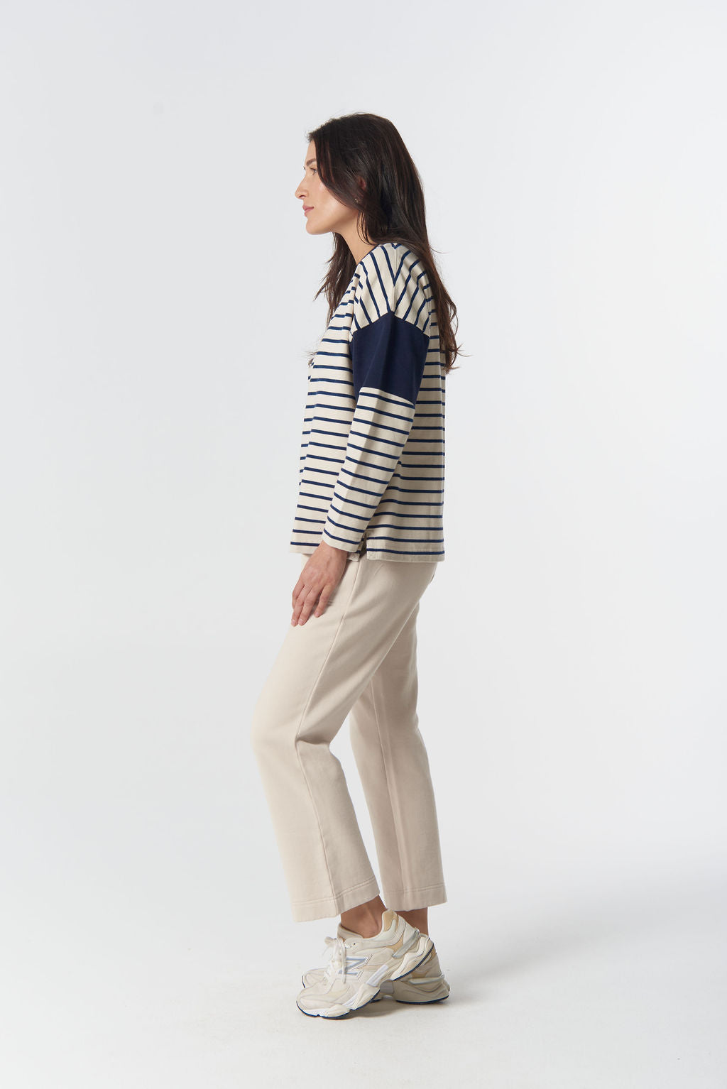 3314-23-W26 GC Logo Stripe Cotton Sweater - Birch/Dark Navy