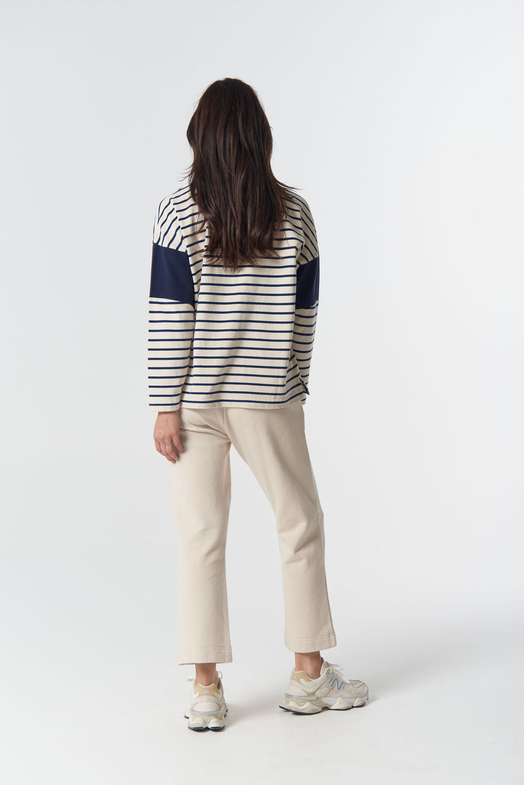 3314-23-W26 GC Logo Stripe Cotton Sweater - Birch/Dark Navy