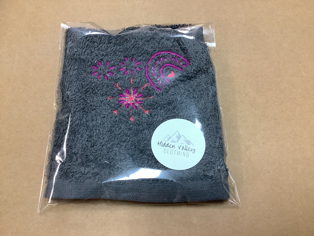 1431661 Embroidered Face Washer | Assorted Designs
