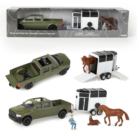 47599 1:32 Horse Trailer Set