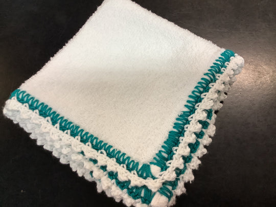 1431453 Crocheted Edge Face Washer