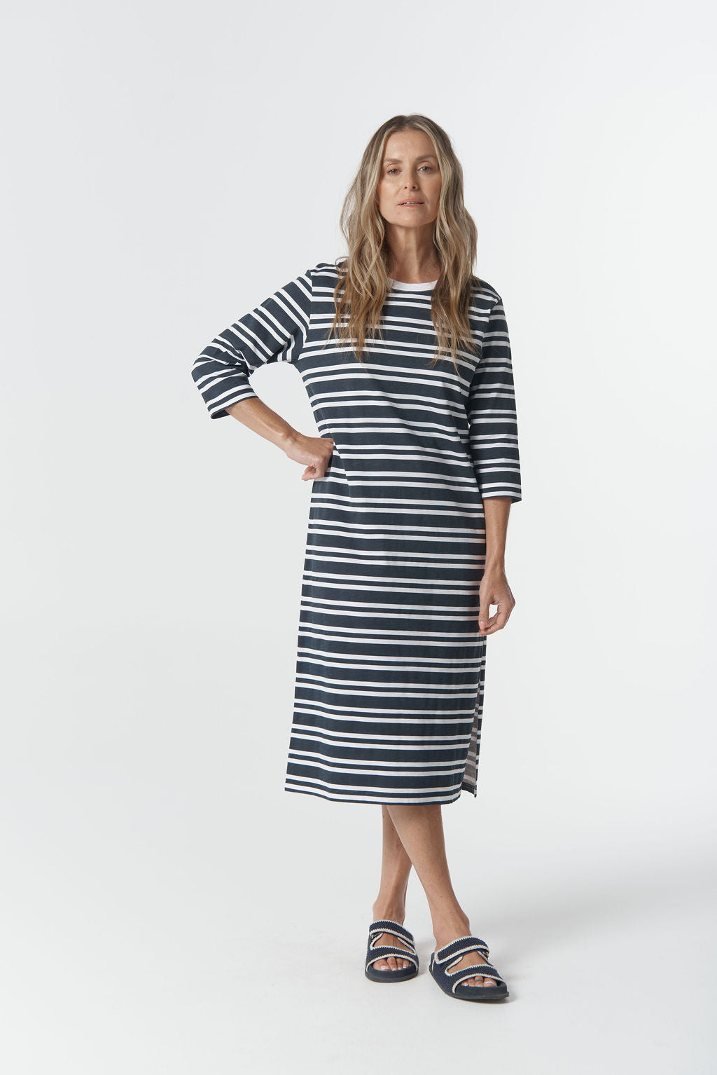6307-24-W26 Coastline Cotton T-Shirt Dress - Dark Navy/White