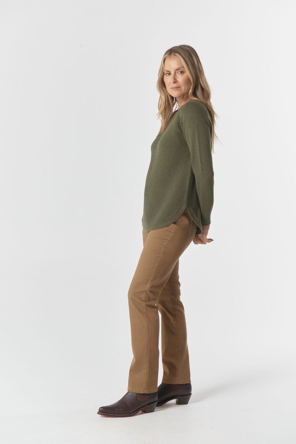 8158M-W26 Crew Neck Raglan Jumper | Covert Green