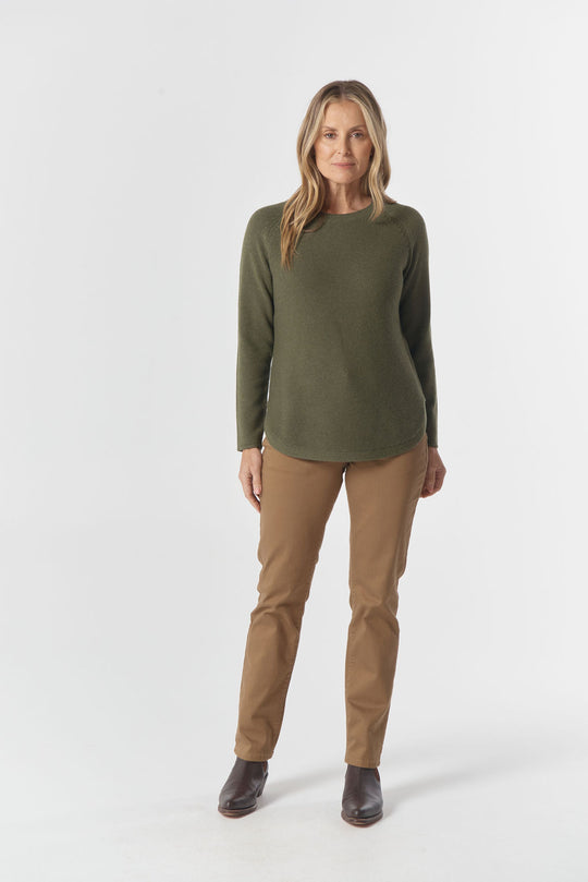 8158M-W26 Crew Neck Raglan Jumper | Covert Green