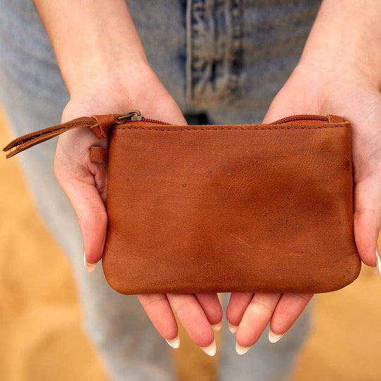 1432136 Stylish Leather Coin Purse Tan