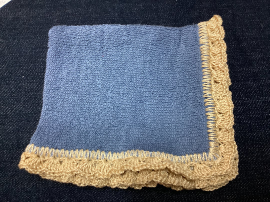 1431453 HVC Crocheted Edge Face Washer