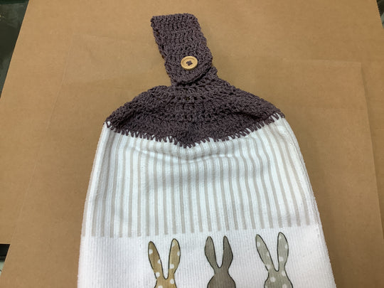 1432046 HVC Easter Crochet Trim  Hand Towel Range