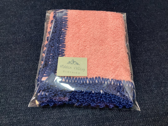 1431453 HVC Crocheted Edge Face Washer