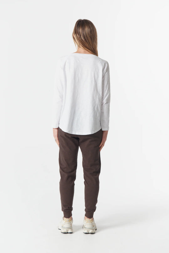 C13018-W26 Come Back Queen Cross Long Sleeve Tee | White/Pink A Boo