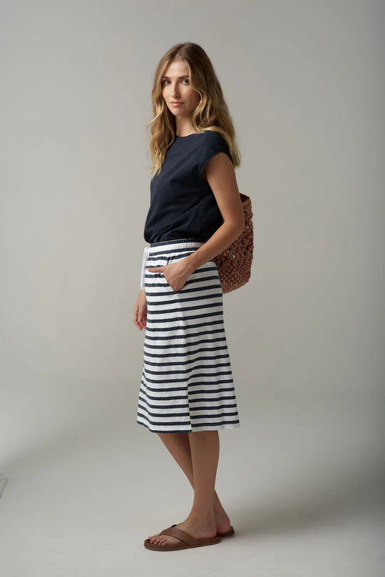 C1557-26-S25 Stripe Draw String Skirt