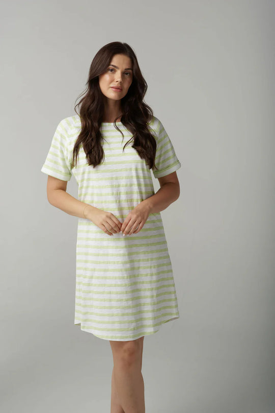 C1625-26-S25 Strip Raglan Dress Cloth+Paper+Scissors