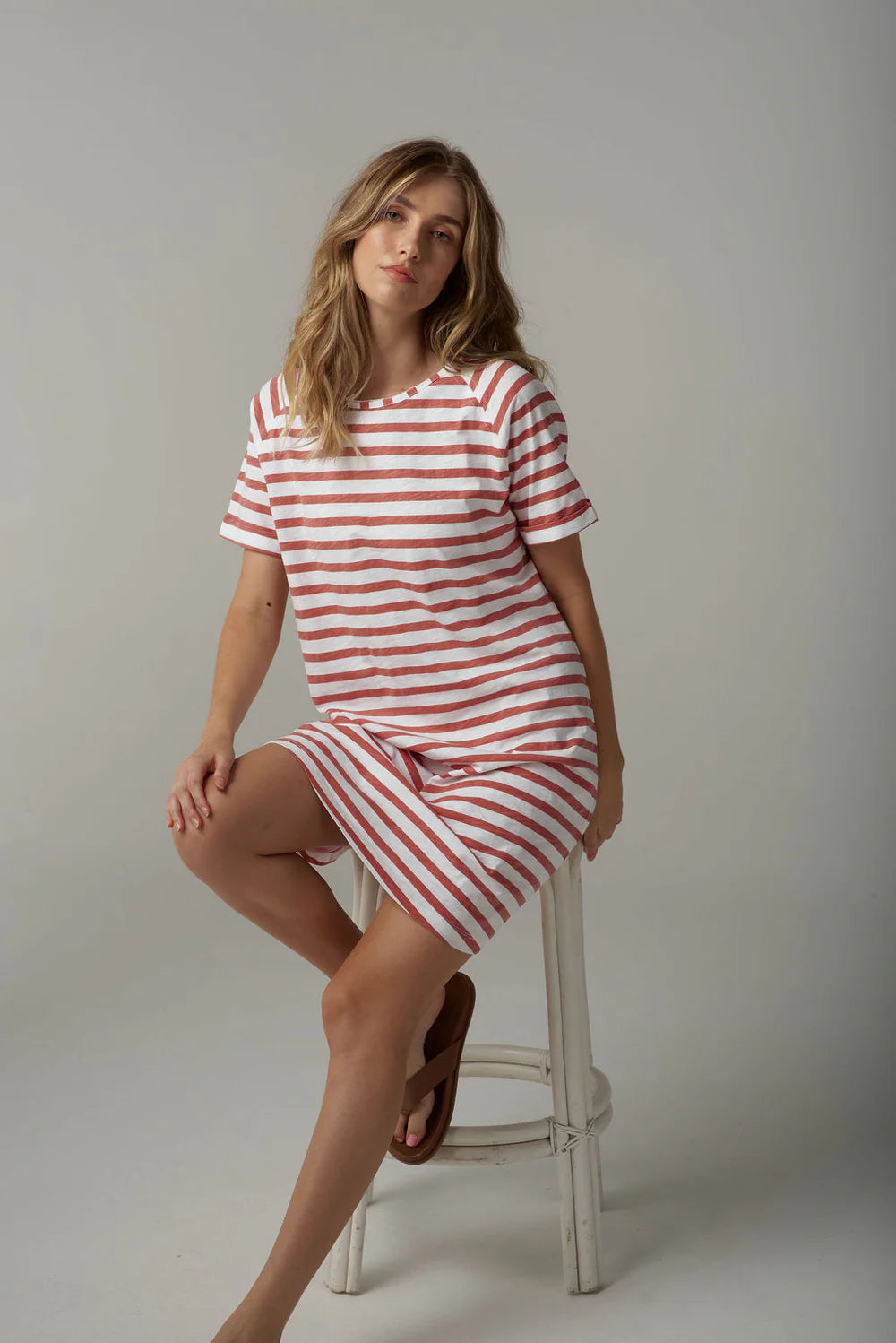 C1625-26-S25 Strip Raglan Dress Cloth+Paper+Scissors