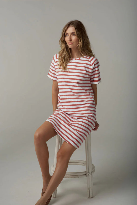 C1625-26-S25 Strip Raglan Dress Cloth+Paper+Scissors