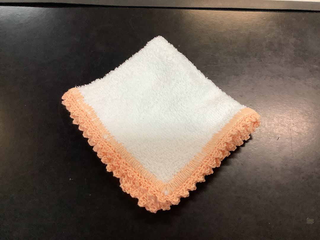 1431453 Crocheted Edge Face Washer