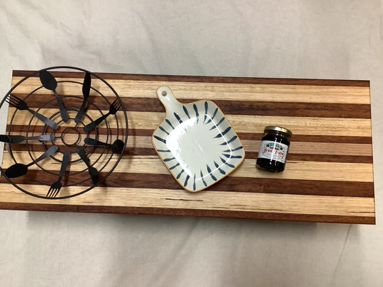 1432181 HVC Large Hardwood serving Board