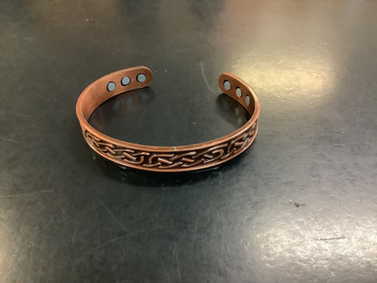 1431781 Copper Bangle