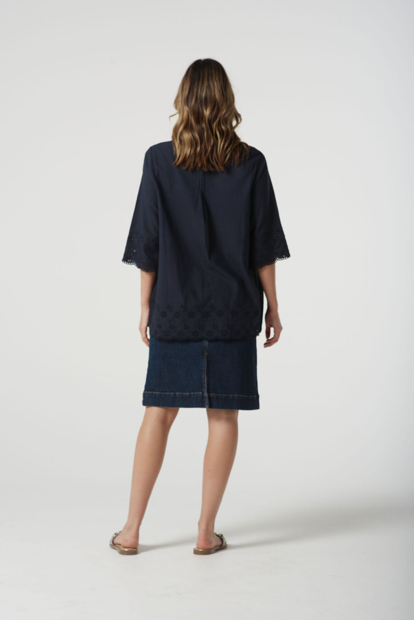 4445-S25 Trapeze Top Dark Navy