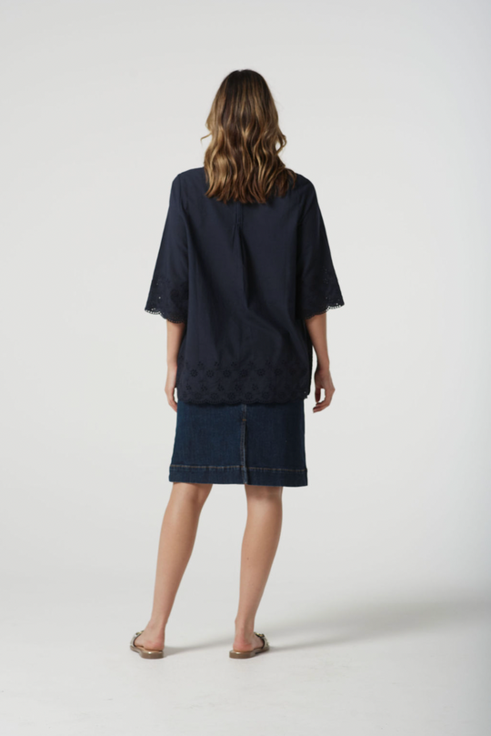 4445-S25 Trapeze Top Dark Navy