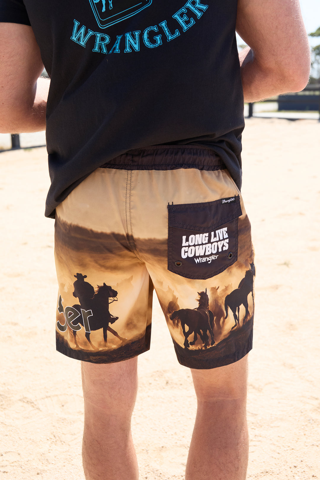 X5S1302403 MENS EDDIE BOARDSHORT