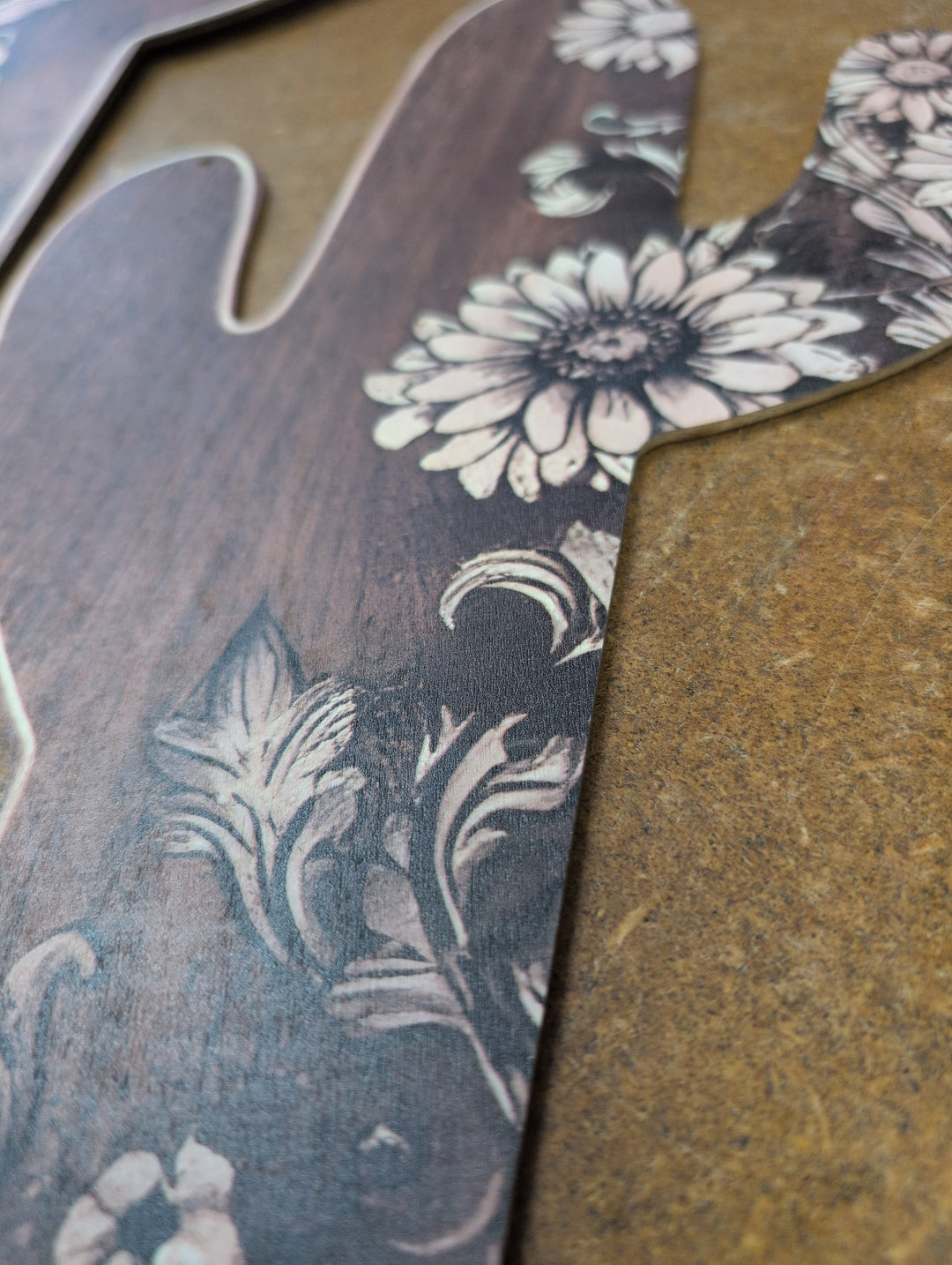 1432000 Decorative Timber sign "Cactus"