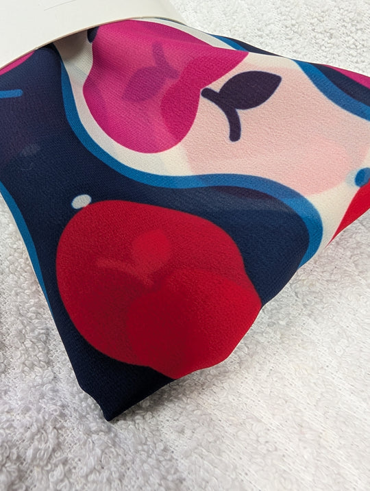 1431973 Apple of my Eye Scarf