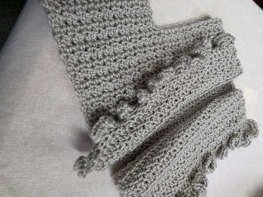 1432164 HVC Crocheted Flutter