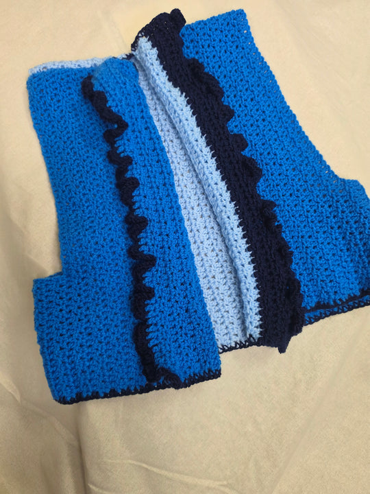 1432167 HVC Crocheted Flutter | Tri-Coloured