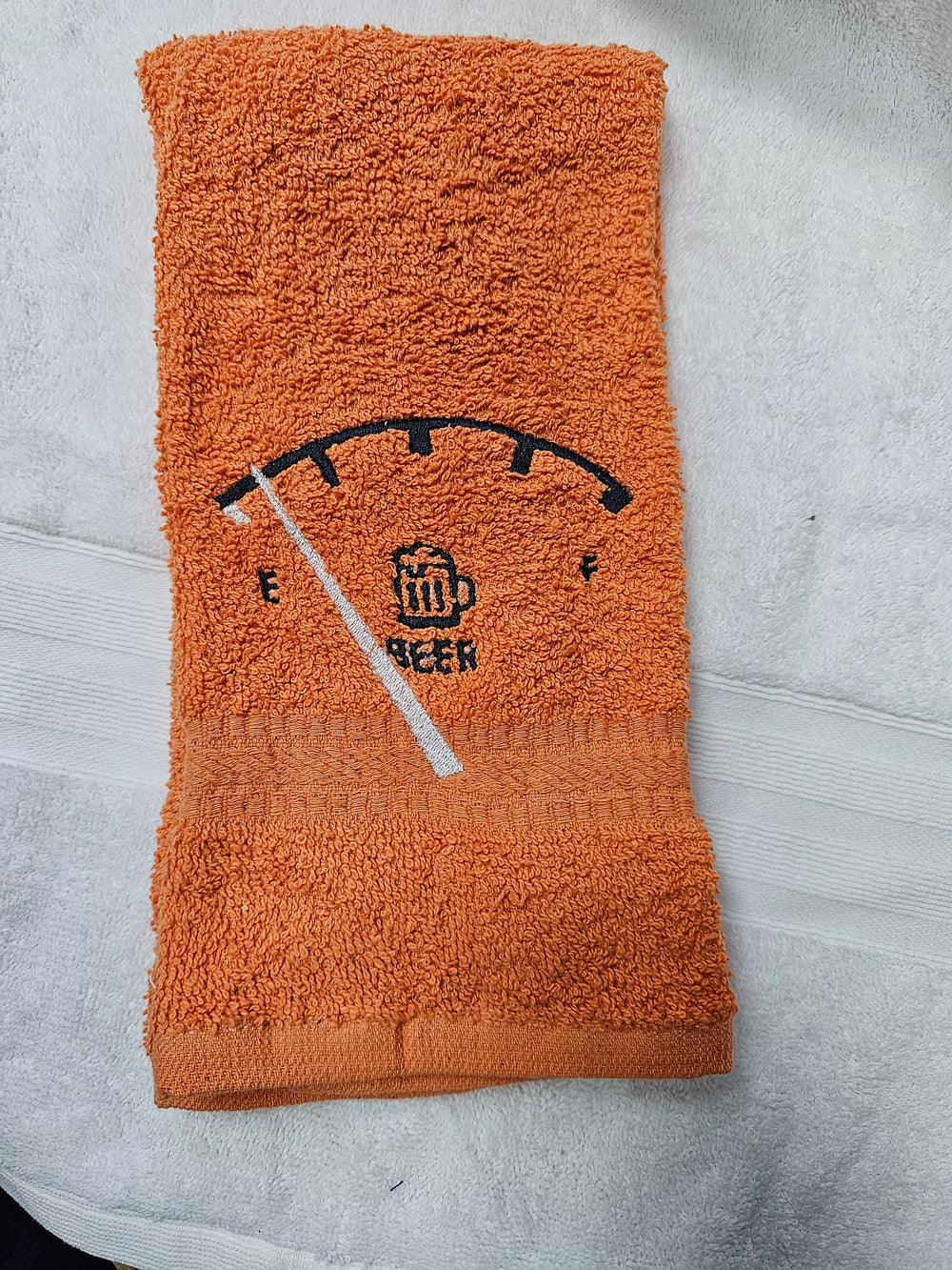 1431965 Embroidered Hand Towel