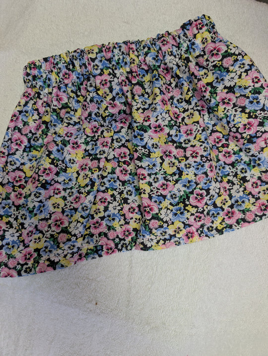 1432038 Bouquet of Pansies Skirt