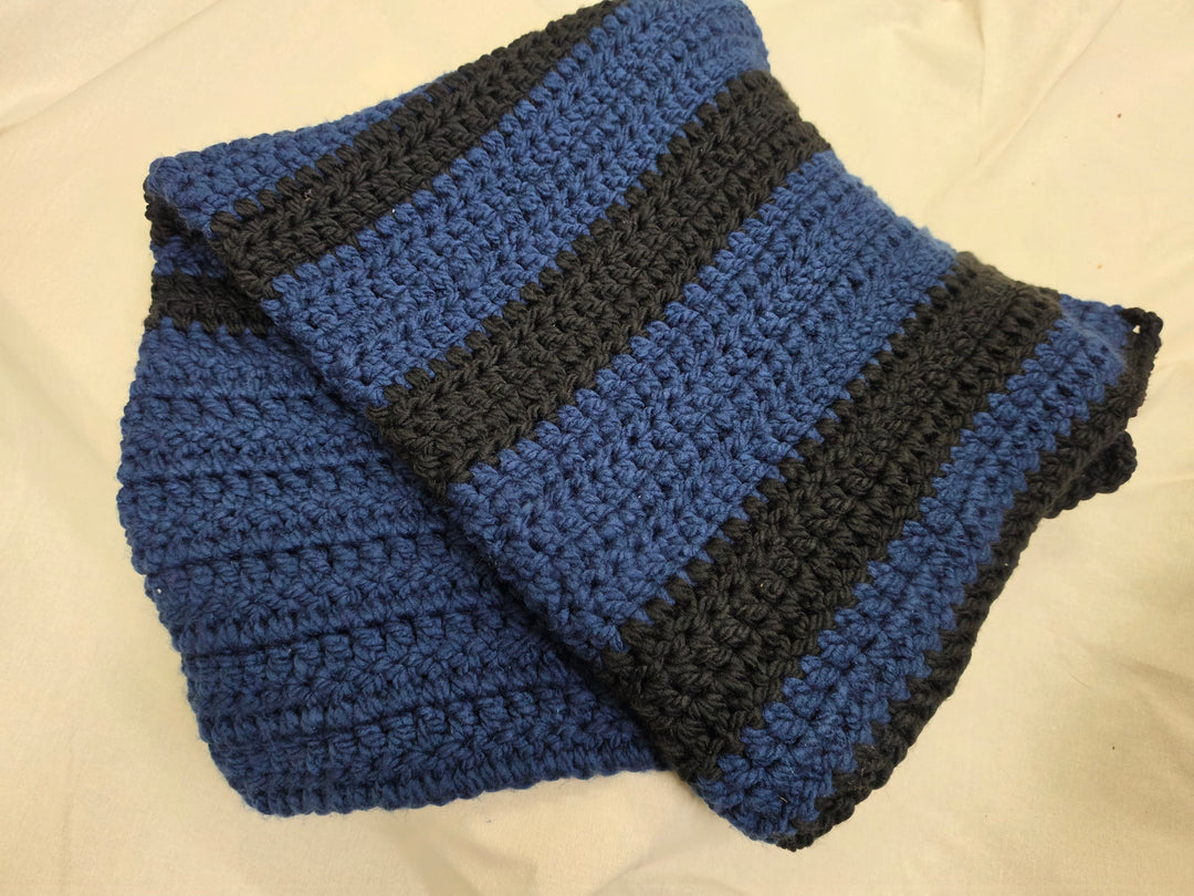 1432172 HVC Chunky Moody Blanket