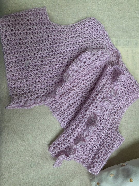1432163 HVC Crocheted Flutter Vest