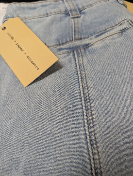 C1555S25 Cloth + Paper + Scissors Wide Leg Seam Jean