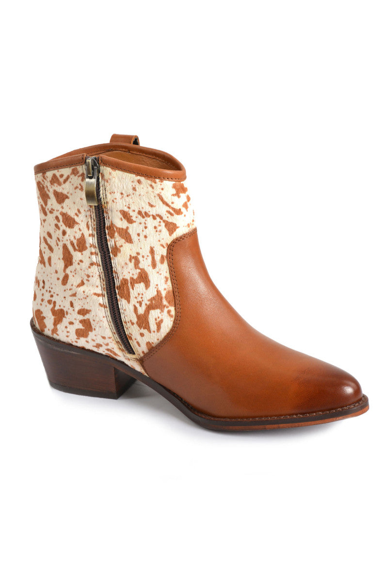 P3W28431 Wmns Tilly Boot | Clay